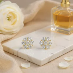 Brilliant cluster stud earrings with sparkling moissanite in high polished sterling silver | D-Carats.