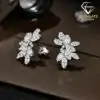 Diamond flower earrings | D-Carats.