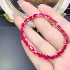 Elegante pulsera tipo tenis con rubí natural | D-Carats