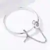 Pulsera con colgante de candado en plata elegante | D-Carats.