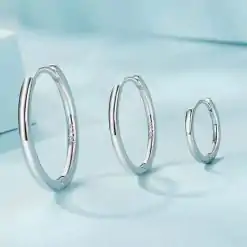 Eenvoudige zilveren creolen | D-Carats.