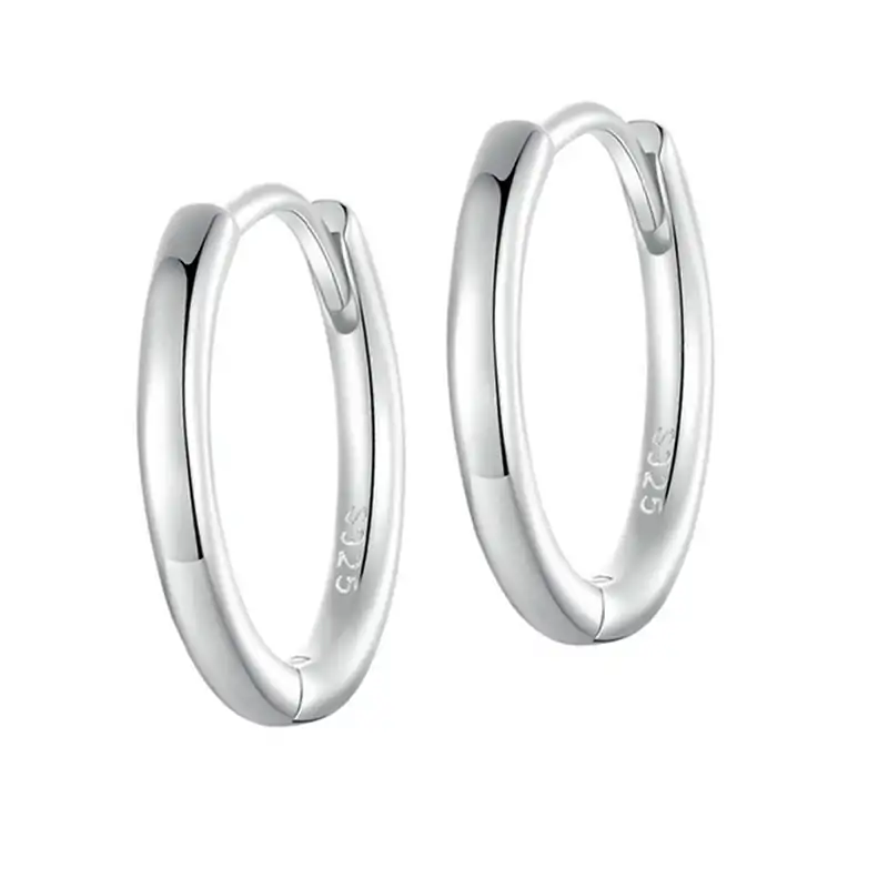 Creolen zilver. 8 Middelgrote zilveren creolen oorbellen | D-Carats.