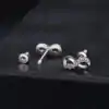 Small infinity earrings for women in sterling silver with moissanite | D-Carats.