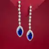 Pendientes colgantes de zafiro azul. 2 Pendientes colgantes de plata 925 con zafiro azul talla marquesa | D-Carats.