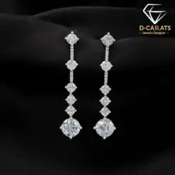 Sparkling dangle earrings in sterling silver with moissanite diamond | D-Carats.