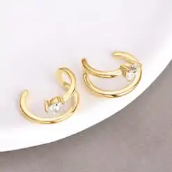 Yellow gold-plated ear cuffs without piercing, sterling silver moissanite | D-Carats.