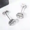 Moissanit Ohrstecker Silber. 11 Elegante Ohrstecker aus Silber mit runder Moissanit-Halo-Form | D-Carats.