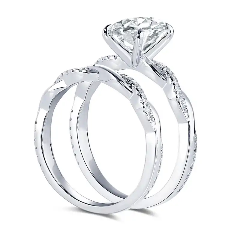 Verlobungsring in ovaler Form. 4 Verlobungsring ovaler Moissanit Silber | D-Carats.