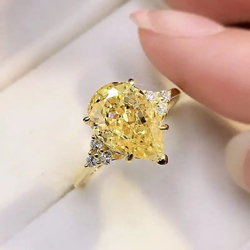 Pear cut engagement ring <br> yellow citrine silver. 7 Best gift of woman Yellow Citrine Ring | D-Carats